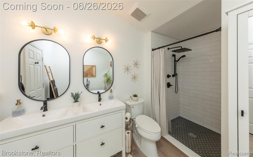 5017 Leyland Drive, Clarkston, MI 48348 — Photo 34