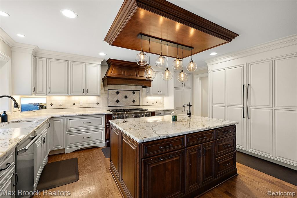 537 Pleasant Street, Birmingham, MI 48009 — Photo 7