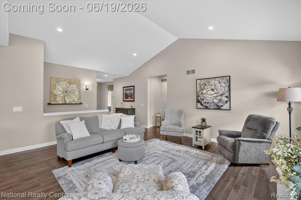 740 N Mill Street, South Lyon, MI 48178 — Photo 14