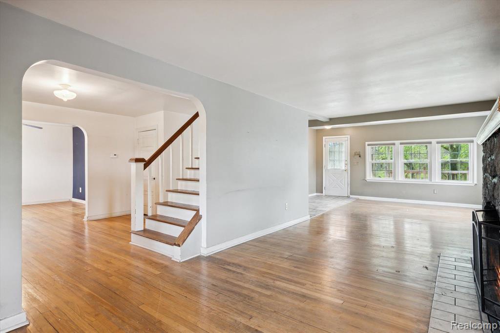 260 S DEXTER Street, Pinckney, MI 48169 — Photo 37