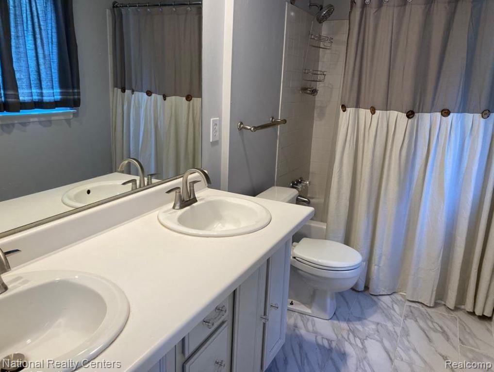 709 N EDISON Avenue, Royal Oak, MI 48067 — Photo 27