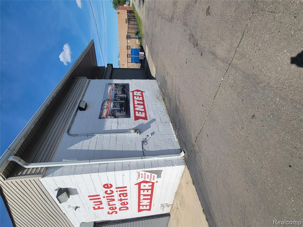 16041 W 7 Mile Road, Detroit, MI 48235 — Photo 30