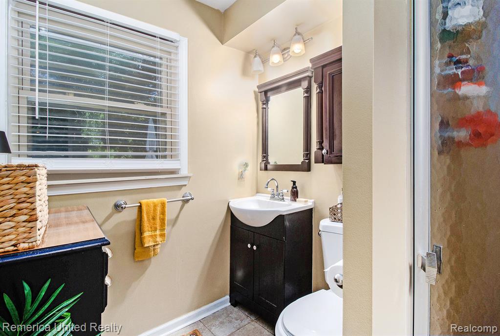 13900 Rocky Ridge, Hartland, MI 48353 — Photo 17