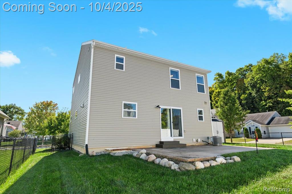 8680 Chippewa River Drive, Fowlerville, MI 48836 — Photo 29