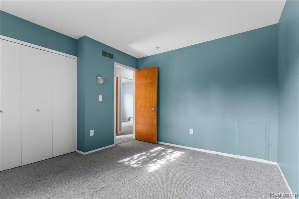 2519 Buckingham Avenue, Berkley, MI 48072 — Photo 14