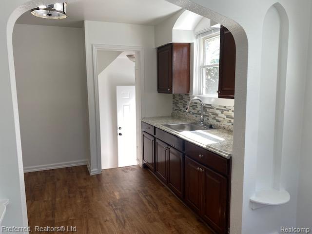 16918 Chandler Park Drive, Detroit, MI 48224 — Photo 21