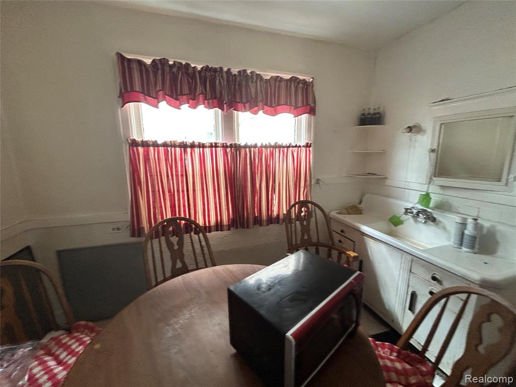 5050 Seminole Street, Detroit, MI 48213 — Photo 28