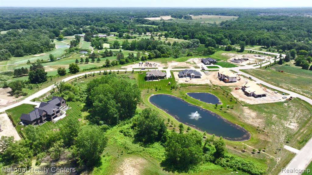 1655 Vista Drive W, Oakland, MI — Photo 14