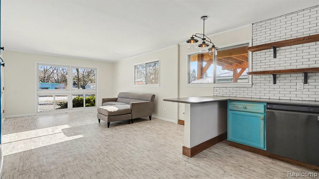 913 Pomona Road, Ann Arbor, MI 48103 — Photo 13