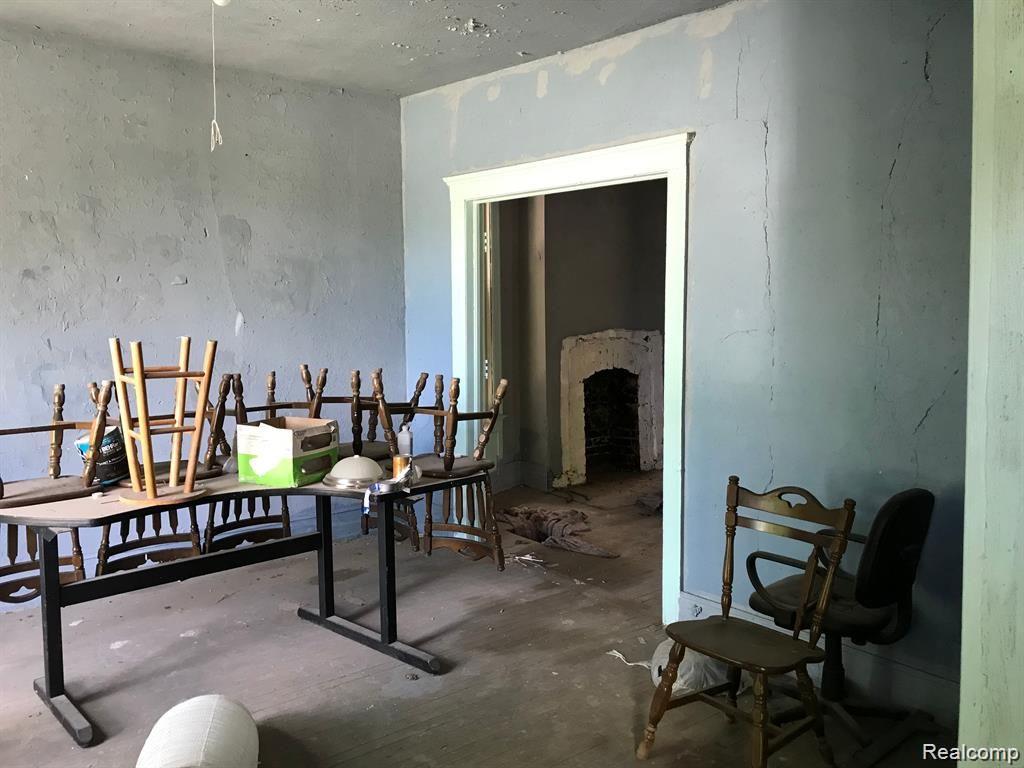 408 HORTON Street, Detroit, MI 48202 — Photo 3