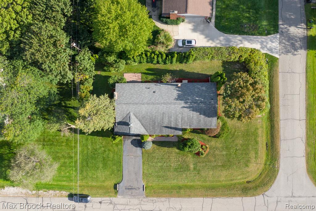 6769 Heather Heath, West Bloomfield, MI — Photo 4