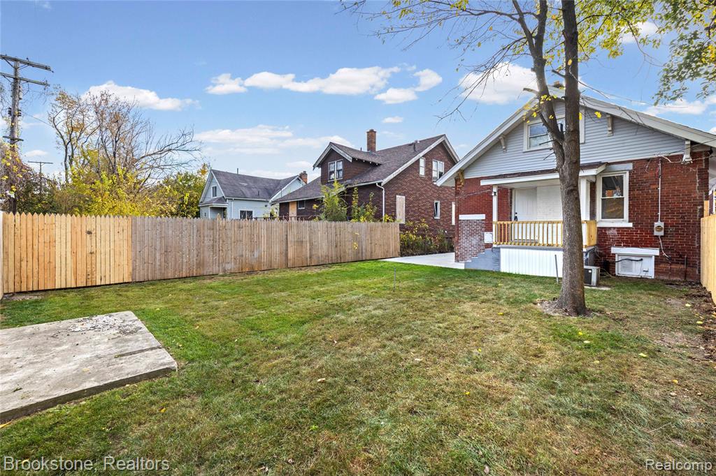 4888 Maxwell Street, Detroit, MI 48214 — Photo 38