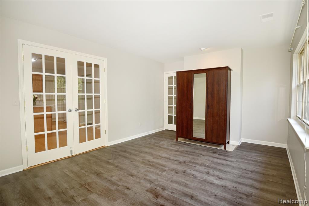 39516 ROCKCREST Lane, Northville, MI 48168 — Photo 17