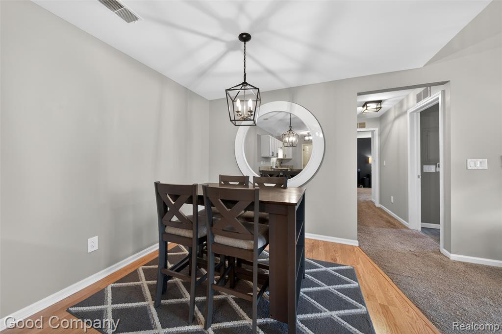 2854 Cottonwood Drive, B, Waterford, MI 48328 — Photo 12