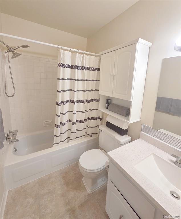34231 Garfield Circle, Fraser, MI 48026 — Photo 12