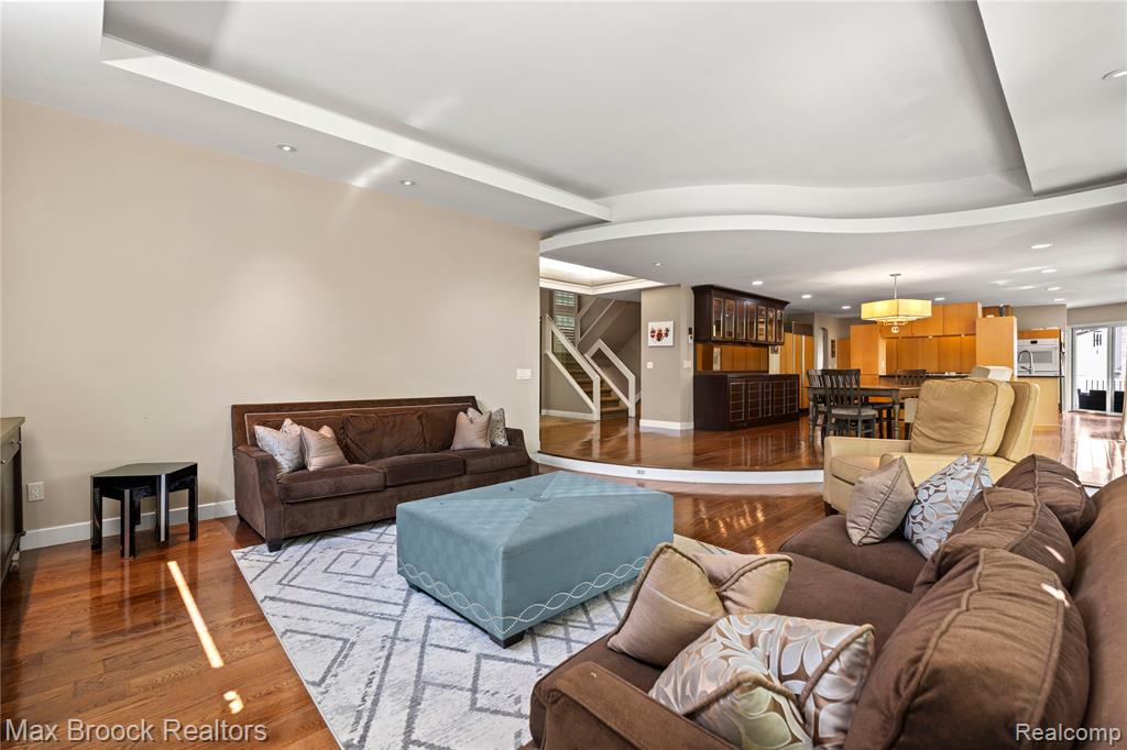 6067 Charles Drive, West Bloomfield, MI — Photo 12