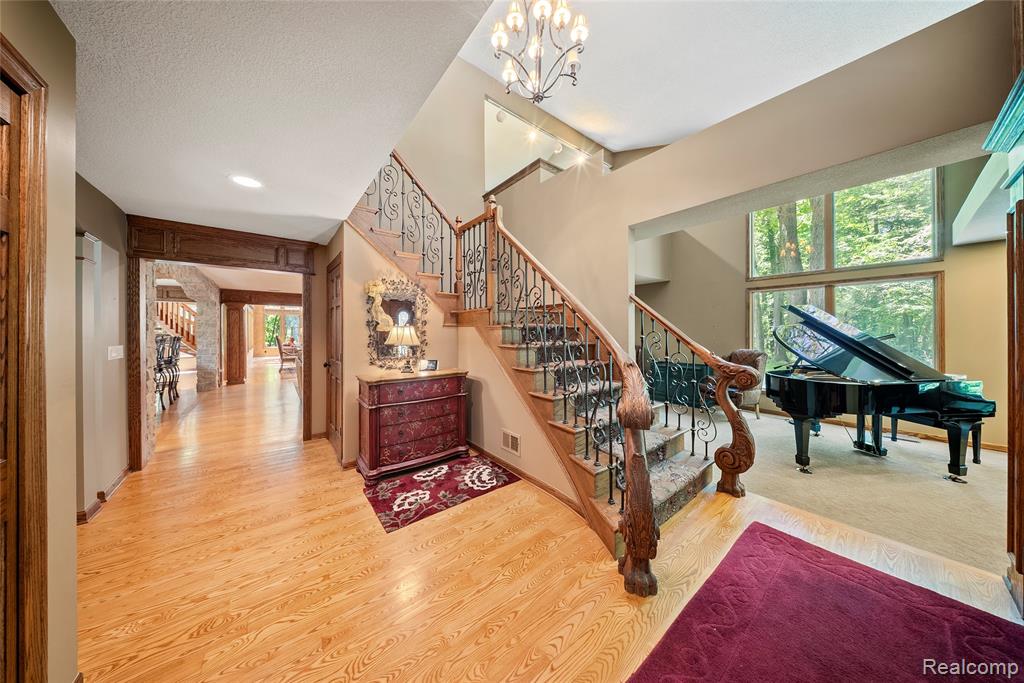 8931 Bridge Road, Grosse Ile, MI 48138 — Photo 3