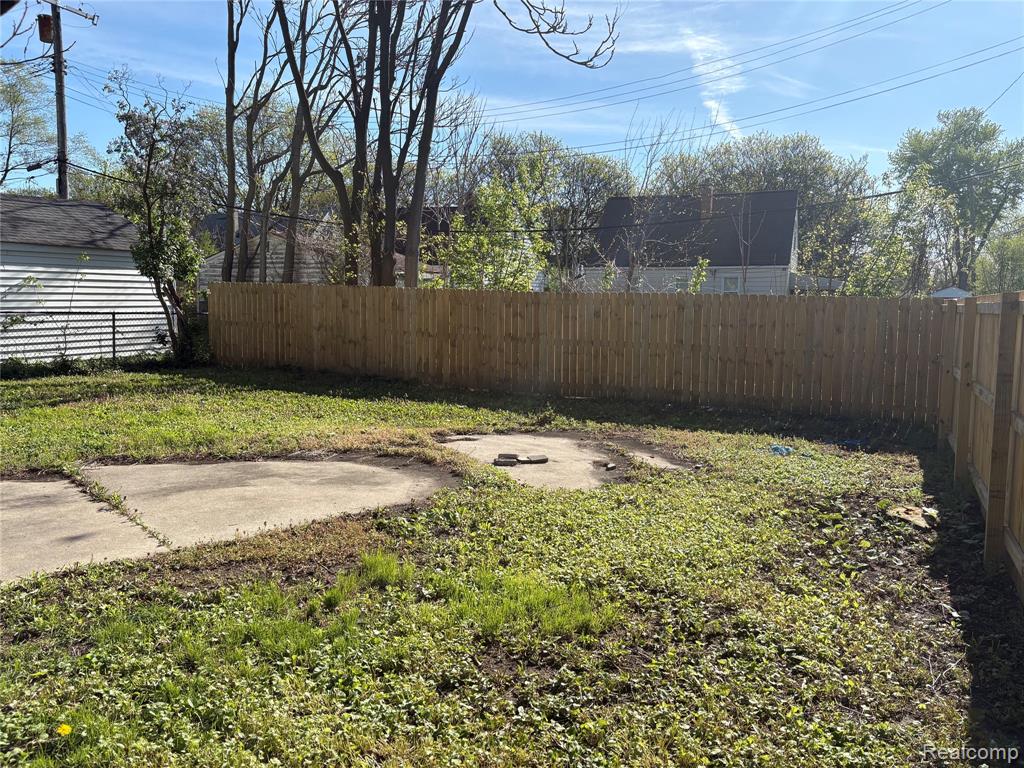19916 Westphalia Street, Detroit, MI 48205 — Photo 9