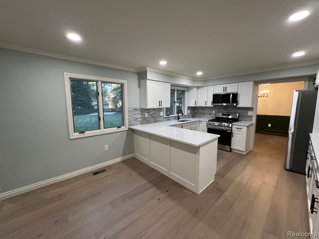 47165 JAMES Road, Macomb, MI 48044 — Photo 25