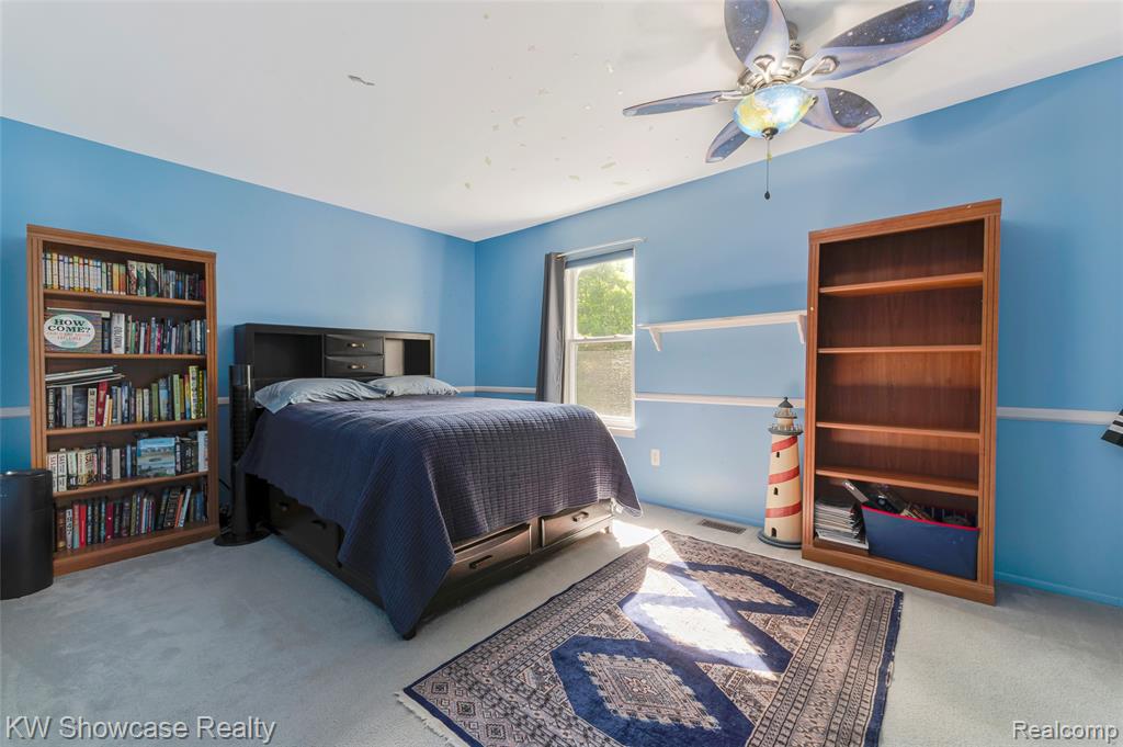 5409 S Piccadilly, West Bloomfield, MI — Photo 42