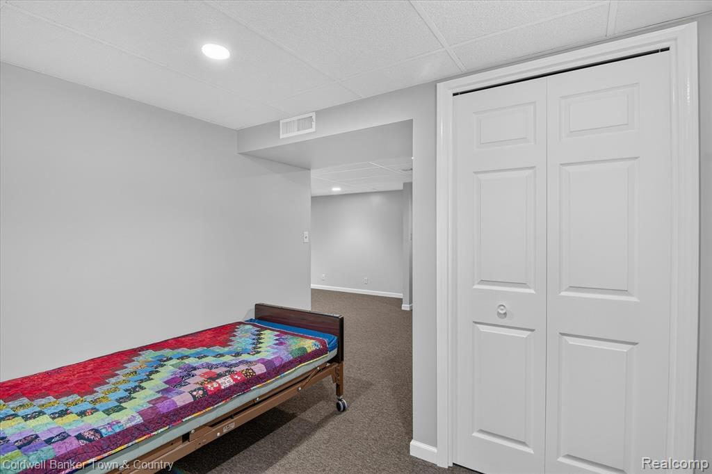 5619 Dogwood Street, Jackson, MI 49201 — Photo 36