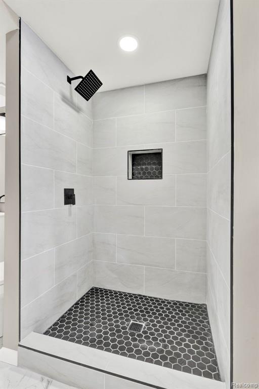 7820 Rampart Trail, Waterford, MI 48327 — Photo 52