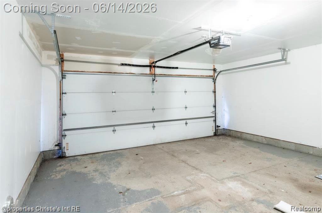 7645 Woodward Avenue, Detroit, MI 48202 — Photo 18