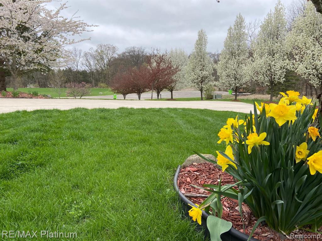 7186 GRANGER DRIVE, Howell, MI 48855 — Photo 39