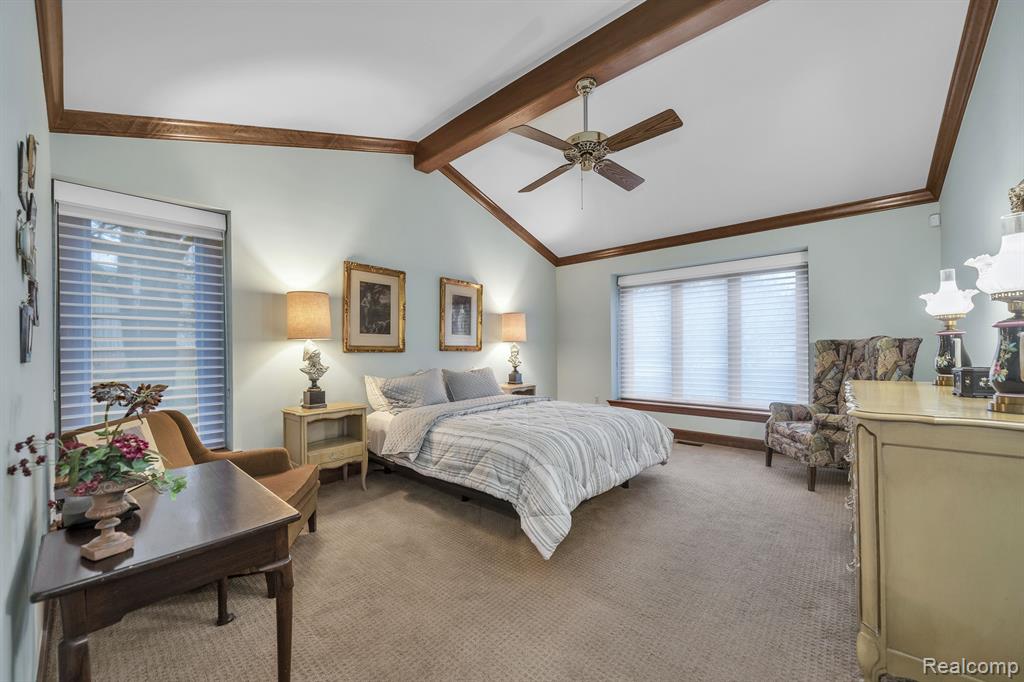 37799 SIENA Drive, Farmington Hills, MI 48331 — Photo 16