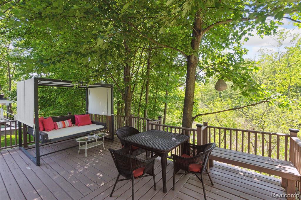 418 Greenan Lane, Lake Orion, MI 48362 — Photo 43