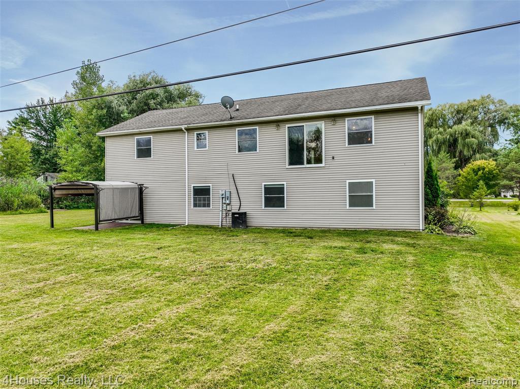 4087 Silver Valley Drive, Lake Orion, MI — Photo 42
