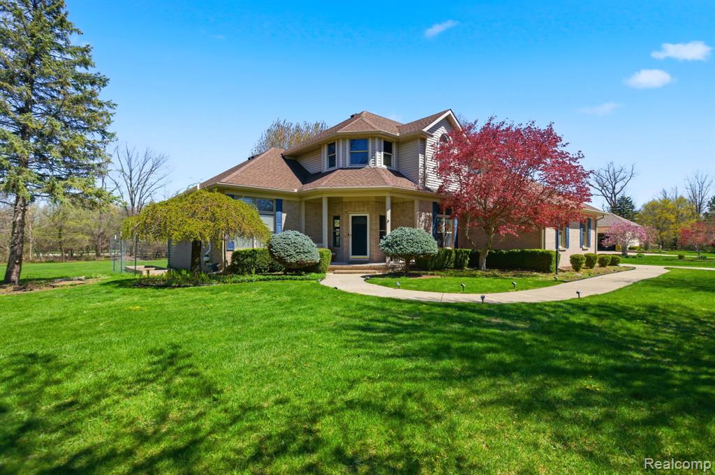 8488 Annette Avenue, Grosse Ile, MI 48138 — Photo 4