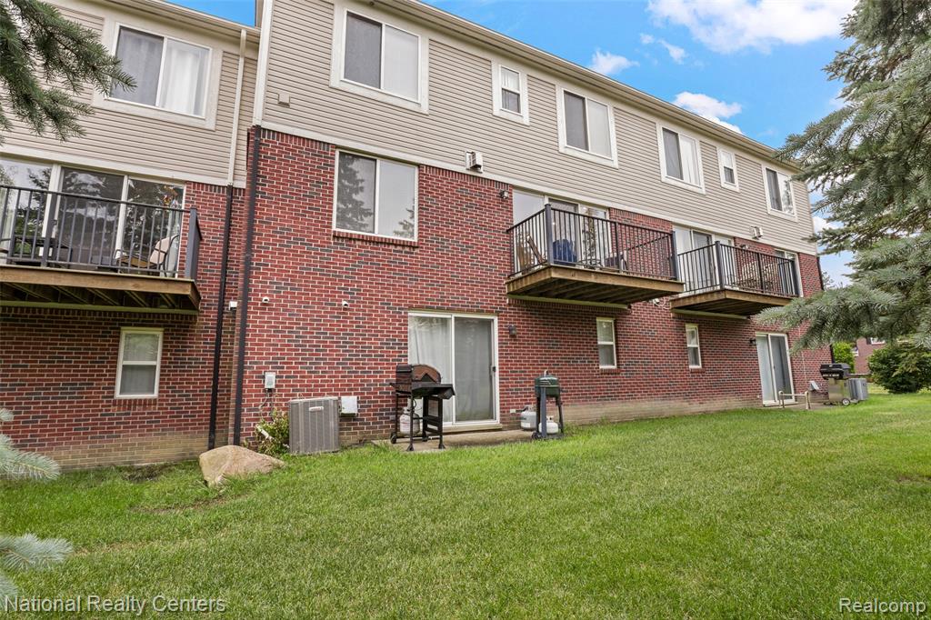 779 Red Run Drive, Troy, MI 48085 — Photo 31