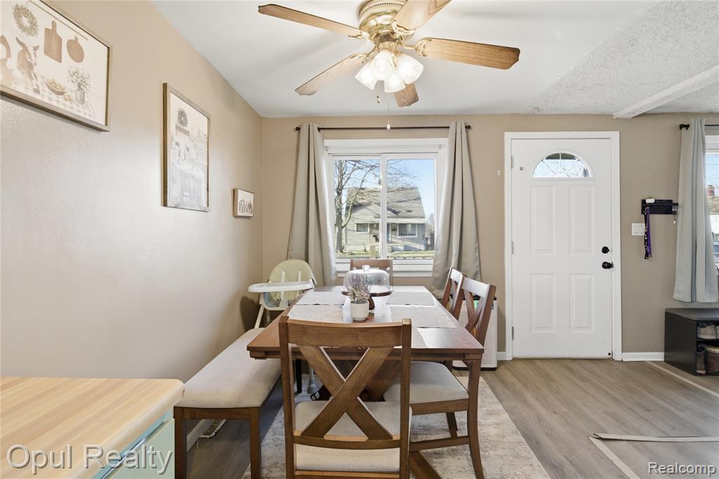 11571 Grant Street, Riverview, MI 48193 — Photo 12