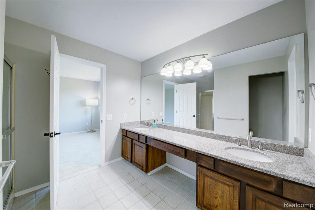 44914 FAIR OAKS Drive, Canton, MI 48187 — Photo 22