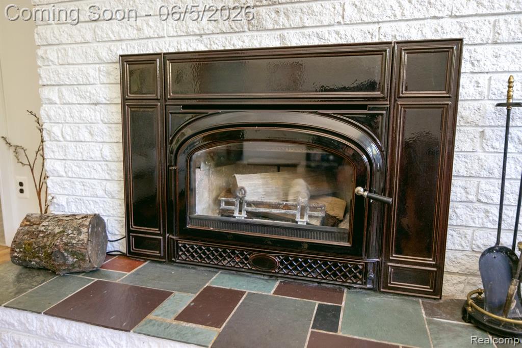 724 Sandstone Drive, Rochester Hills, MI 48309 — Photo 19
