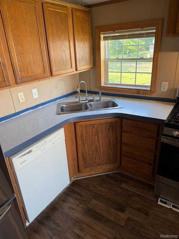 58904 Lily Court, New Haven, MI 48048 — Photo 8