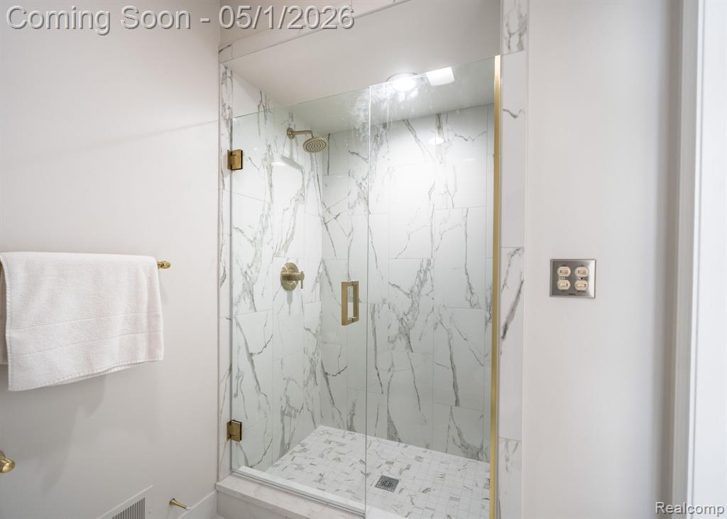 26230 Harbour Pointe Drive S, #44, Harrison Township, MI — Photo 39