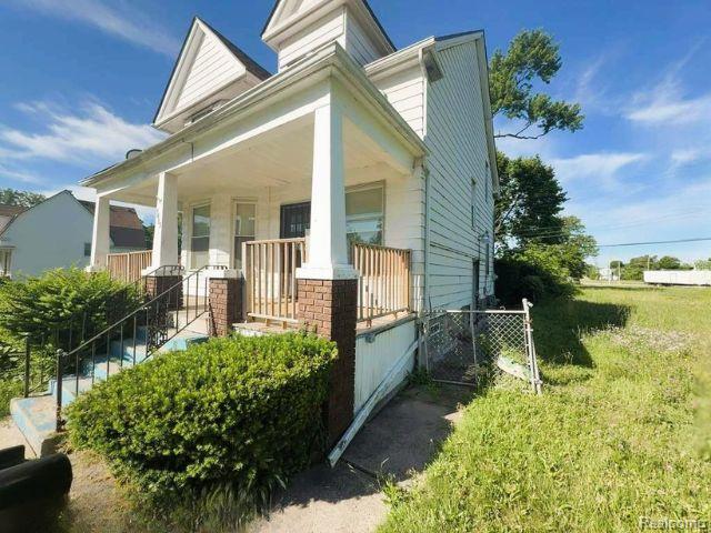 5469 Seneca Street, Detroit, MI 48213 — Photo 2