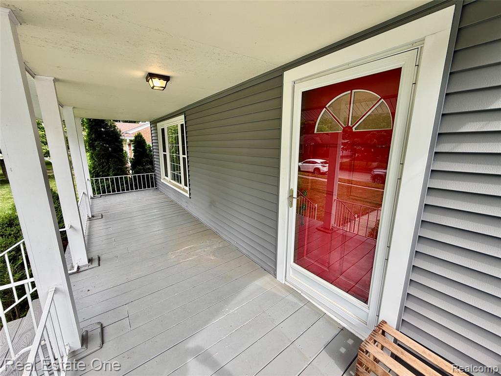 865 Grant Avenue, Clawson, MI — Photo 4