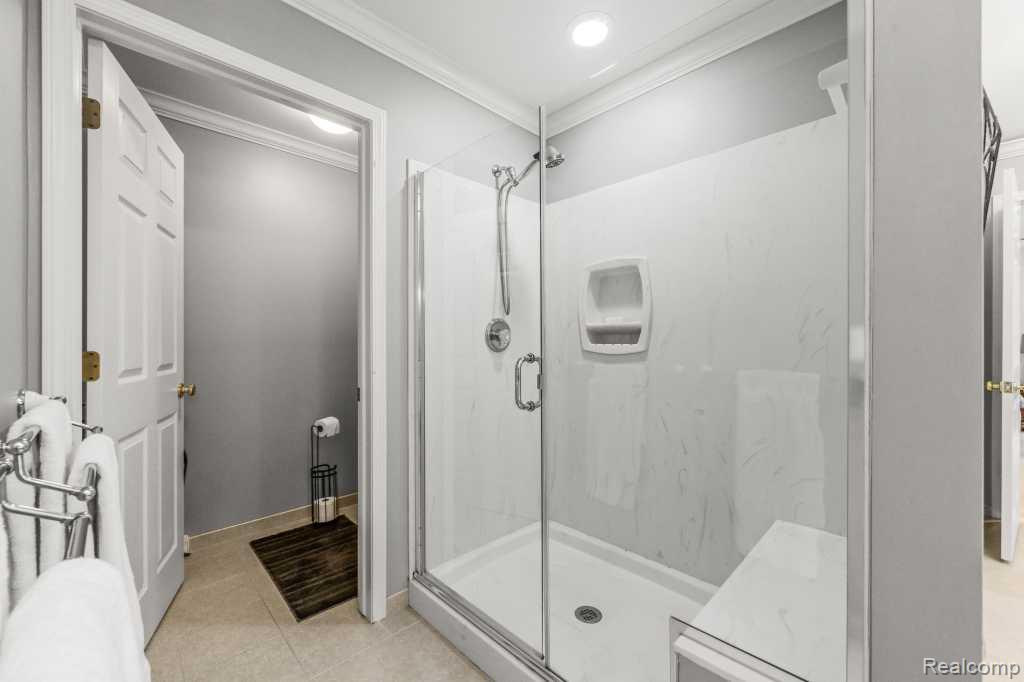 7809 Haverhill Court N, Canton, MI 48187 — Photo 25