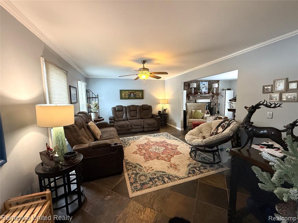4781 Canyon Oaks Drive, Brighton, MI 48114 — Photo 14