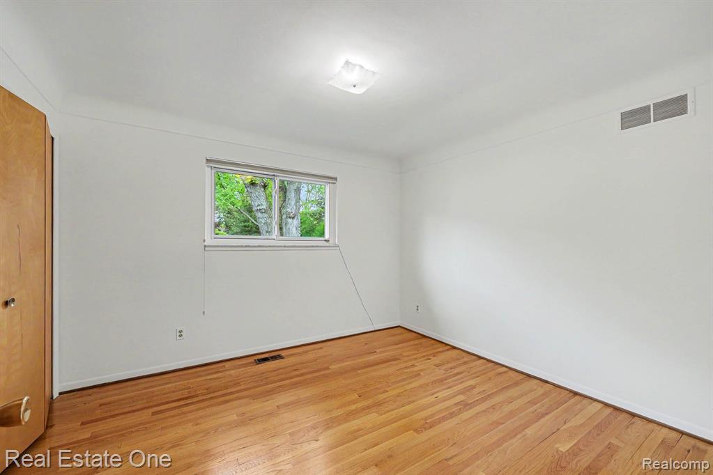 3888 Boulder Drive, Troy, MI 48084 — Photo 22