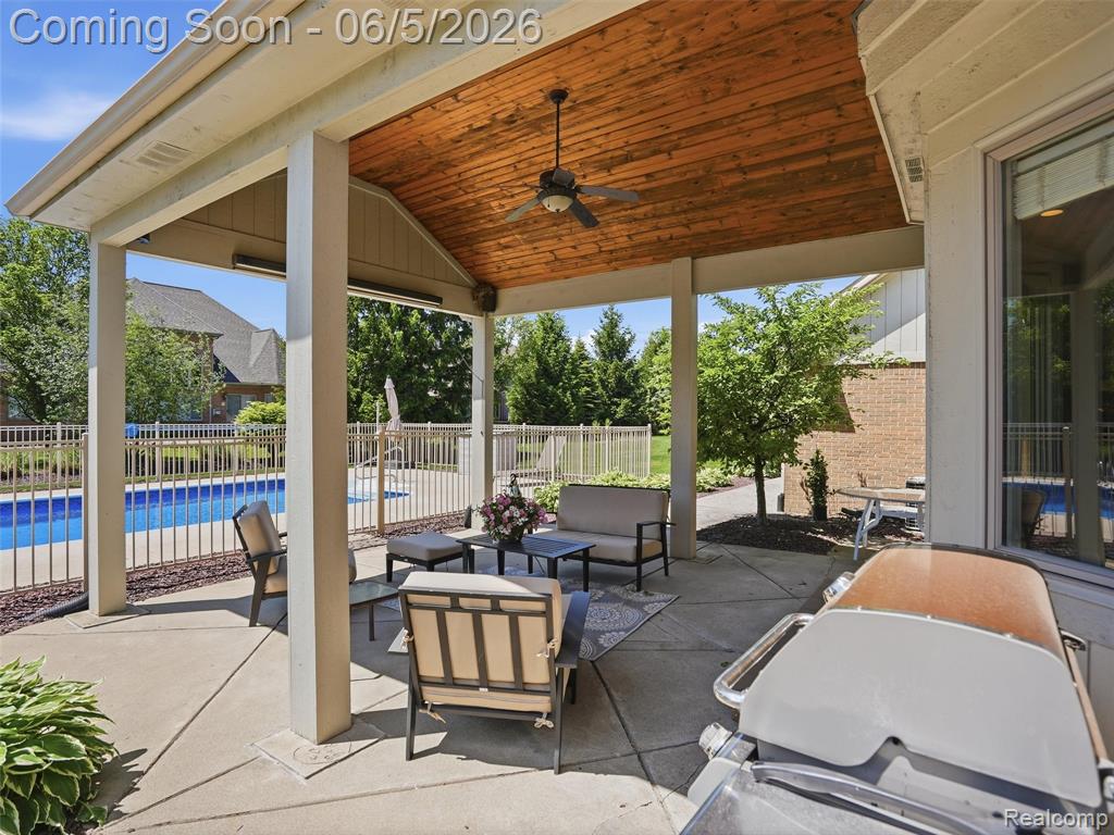 47289 Robins Nest Drive, Utica, MI 48315 — Photo 44