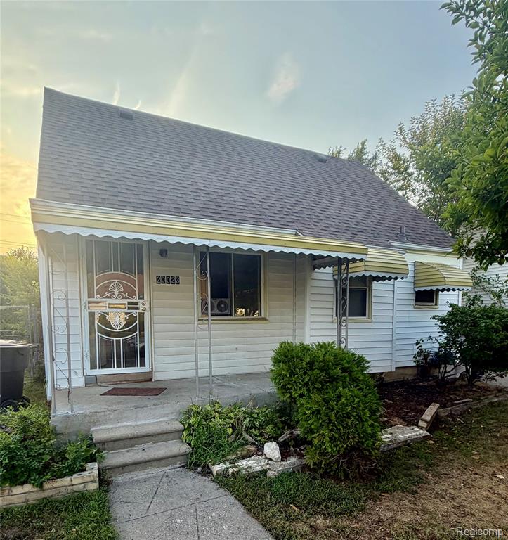 20023 Mendota Street, Detroit, MI 48221