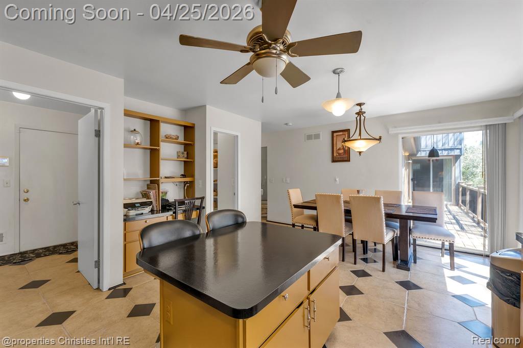 7573 Ashburton Court, West Bloomfield, MI — Photo 43