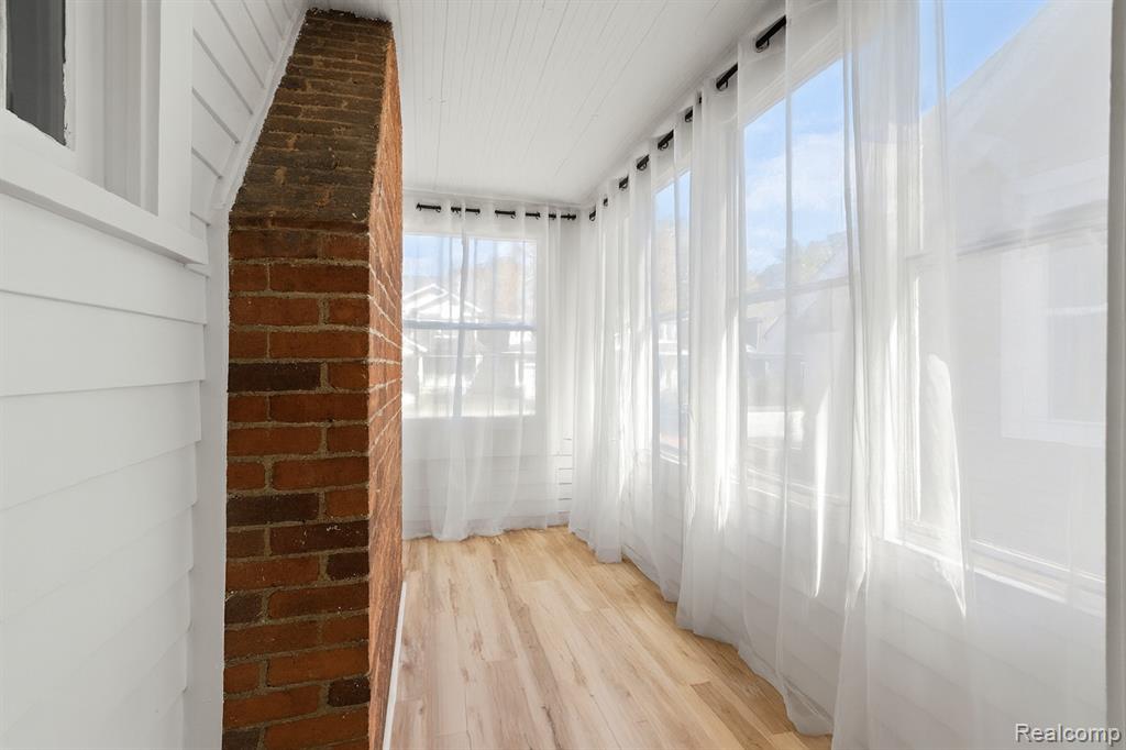 610 E Farnum Avenue, Royal Oak, MI 48067 — Photo 10