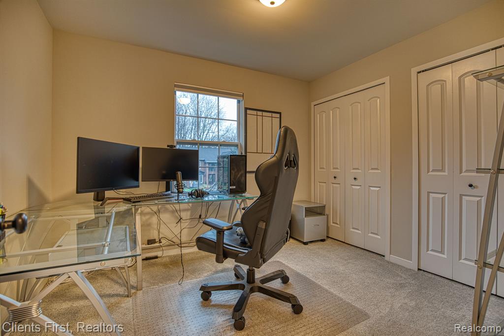 42103 WOODCREEK Lane, Canton, MI 48188 — Photo 32