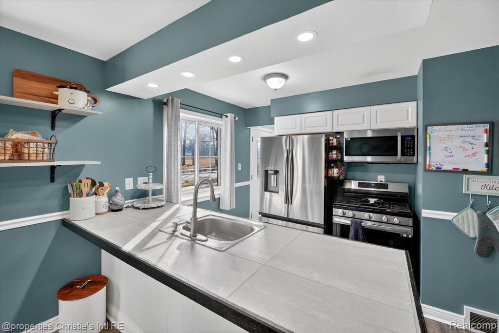 34504 Stellwagen Street, Wayne, MI, 48184