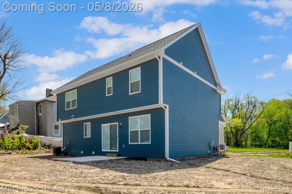 240 W Wilson, Pontiac, MI 48341 — Photo 44